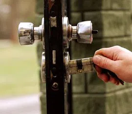 Town Center Locksmith Shop Henderson, NV 702-848-4253 - 13-Re-Key-Locks