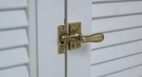 Town Center Locksmith Shop Henderson, NV 702-848-4253 - 9-Garage-Door-Locks